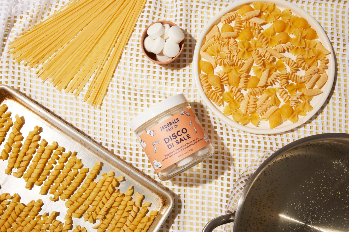 DISCO DI SALE
Meet pasta water&amp;#39;s new best friend! Disco di Sale takes the guesswork out of salting pots of water, making perfectly seasoned pasta and vegetables a snap. 
$12