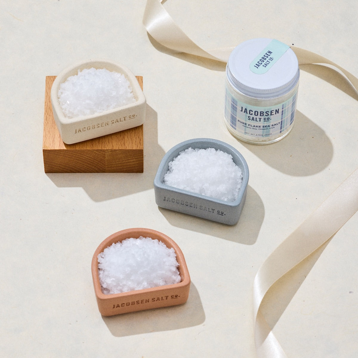 Flake_Jar_and_Salt_Cellar_Duo_