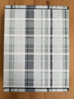 Holiday 6-Pack Plaid Bundler Box